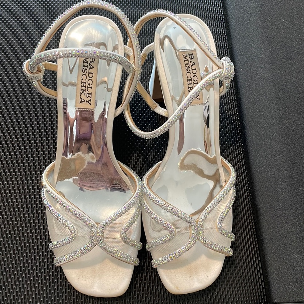Size 7 white wedding heels